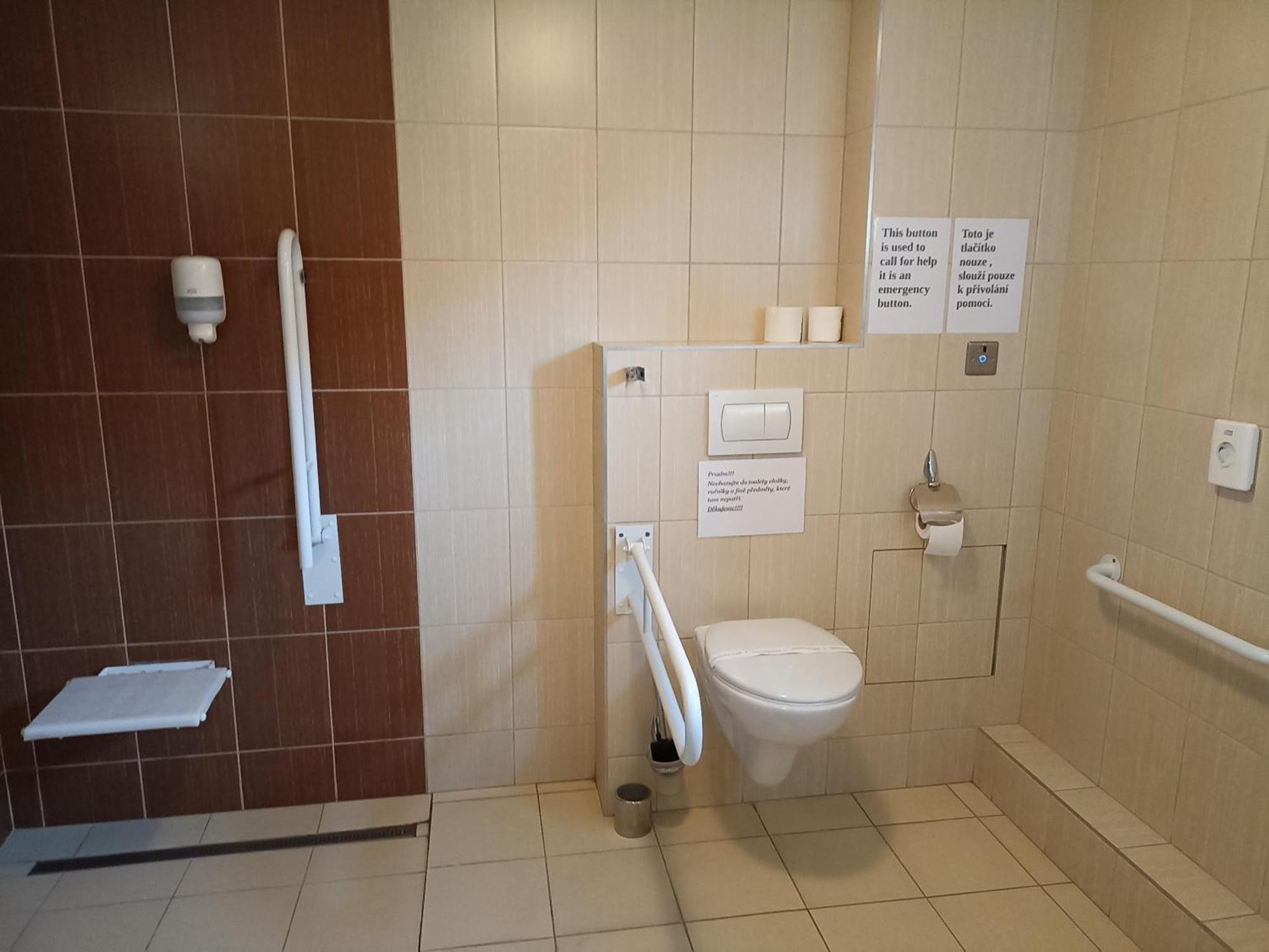Penzion U Tri Statkaru Dobris Kültér fotó